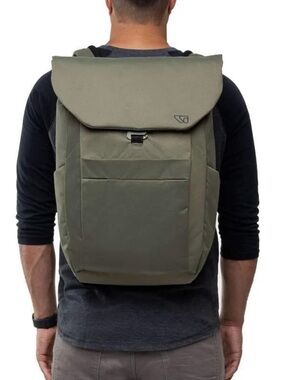 NWOT WAYB Ready to Roam Backpack